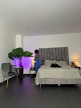 milaivanova online show from October 20, 2025, 12:05 pm