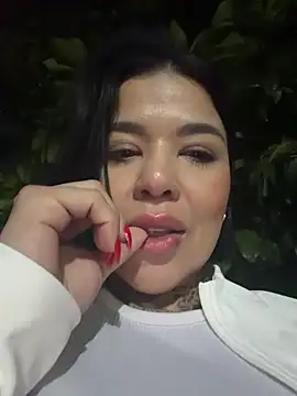 Snapshot of milaivanova chatting on March 5, 2026, 1:01 am milaivanova online show from March 5, 2026, 1:01 am