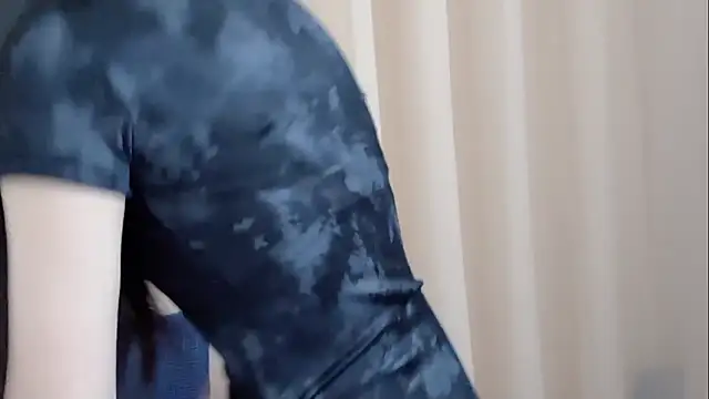 Snapshot of KaleAnisa chatting on February 9, 2026, 1:20 am KaleAnisa online show from February 9, 2026, 1:20 am