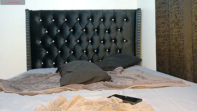 online bestie online show from March 17, 2025, 6:29 am