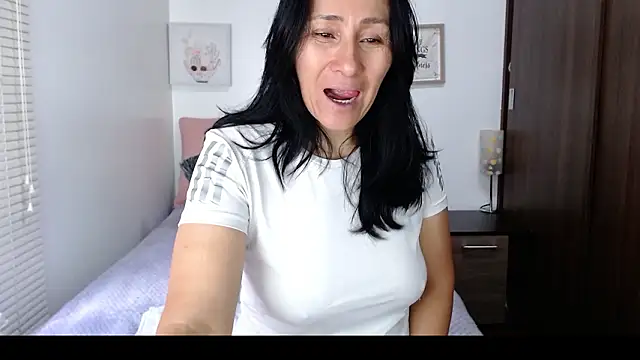 Maira B online show from March 13, 2026, 3:29 pm