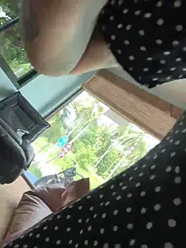 BabeRainbow online show from January 27, 2025, 6:30 am