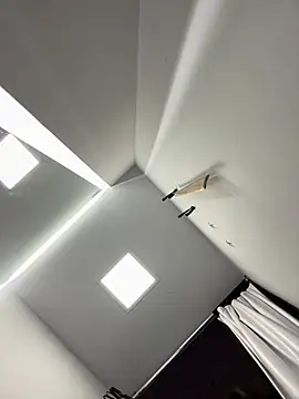 BabeRainbow online show from February 15, 2025, 9:16 am