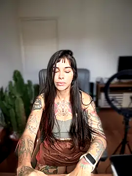 Nikatsu online show from October 21, 2025, 4:41 pm