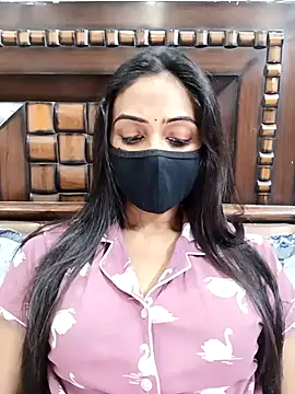 Snapshot of Yours-Bebo chatting on November 8, 2025, 9:09 am Yours-Bebo online show from November 8, 2025, 9:09 am