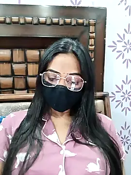 Snapshot of Yours-Bebo chatting on November 25, 2025, 5:51 am Yours-Bebo online show from November 25, 2025, 5:51 am