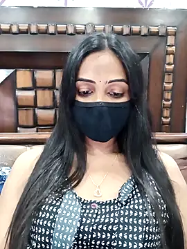 Snapshot of Yours-Bebo chatting on December 1, 2025, 12:54 pm Yours-Bebo online show from December 1, 2025, 12:54 pm