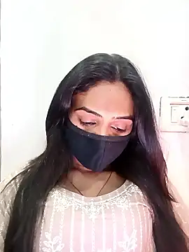 Snapshot of Yours-Bebo chatting on January 12, 2026, 5:51 pm Yours-Bebo online show from January 12, 2026, 5:51 pm