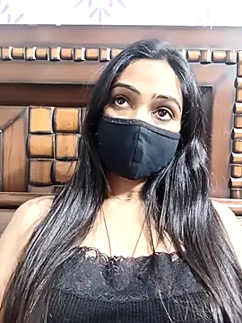 Snapshot of Yours-Bebo chatting on February 3, 2026, 6:11 am Yours-Bebo online show from February 3, 2026, 6:11 am