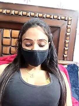 Snapshot of Yours-Bebo chatting on February 8, 2026, 6:11 pm Yours-Bebo online show from February 8, 2026, 6:11 pm