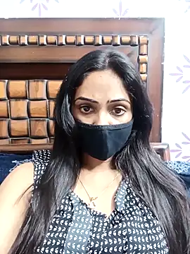 Snapshot of Yours-Bebo chatting on February 25, 2026, 7:07 am Yours-Bebo online show from February 25, 2026, 7:07 am