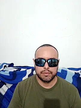 ElSunEagle online show from May 25, 2026, 2:39 am