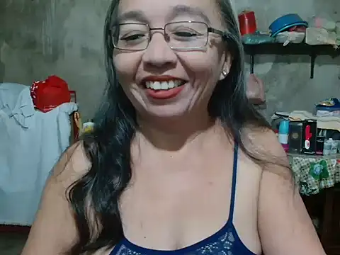 lorelei latina online show from December 6, 2024, 8:37 am