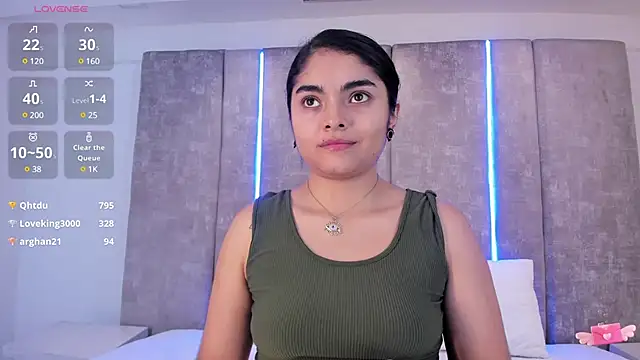 GiselOrtiz online show from February 15, 2025, 5:28 pm