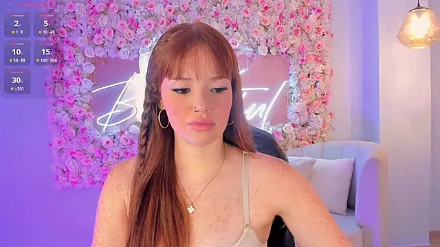 CorinneRusso online show from February 9, 2025, 4:14 am