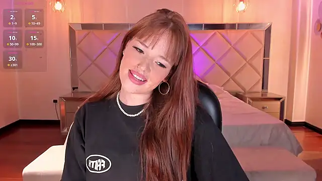 CorinneRusso online show from March 13, 2025, 4:27 am