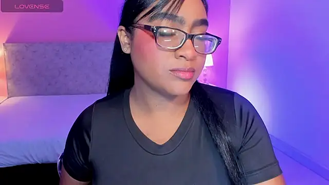 BlakmillerrGilson online show from October 21, 2025, 7:47 pm