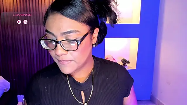 BlakmillerrGilson online show from February 16, 2026, 7:43 pm