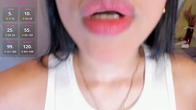 Snapshot of hellensexy chatting on April 5, 2026, 5:32 pm hellensexy online show from April 5, 2026, 5:32 pm