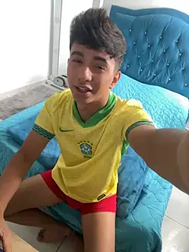 Leonarrrd 01 online show from March 15, 2025, 7:16 pm