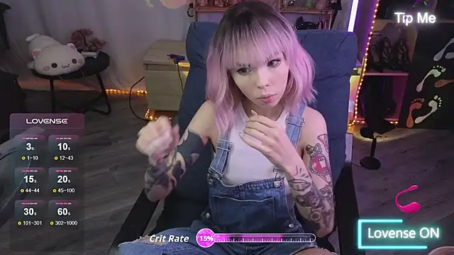 Kerry Kirk online show from November 13, 2025, 9:47 pm