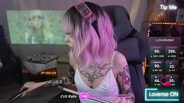 Kerry Kirk online show from November 17, 2025, 6:57 pm