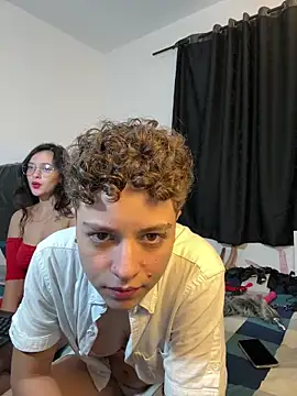 Antonella Cruz02 online show from March 12, 2026, 5:35 am