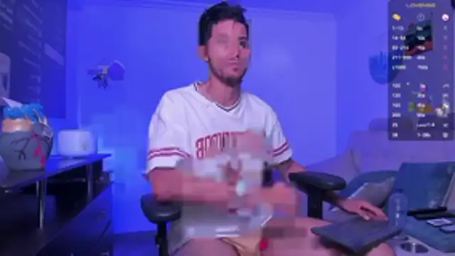 Snapshot of Brad-Slayton chatting on November 6, 2025, 11:37 pm Brad-Slayton online show from November 6, 2025, 11:37 pm