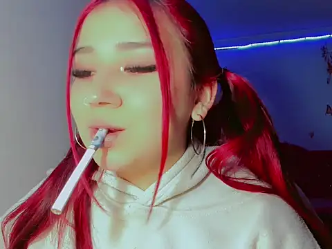 madisonx17 online show from October 9, 2025, 10:19 pm