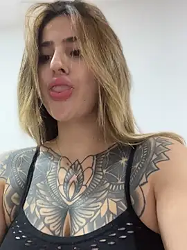 ValerieHilton online show from December 31, 2024, 12:43 am