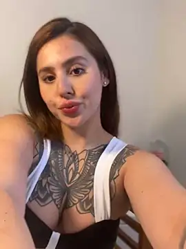 ValerieHilton online show from March 20, 2025, 9:46 pm