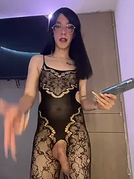 danielagh29 online show from February 3, 2026, 6:00 am