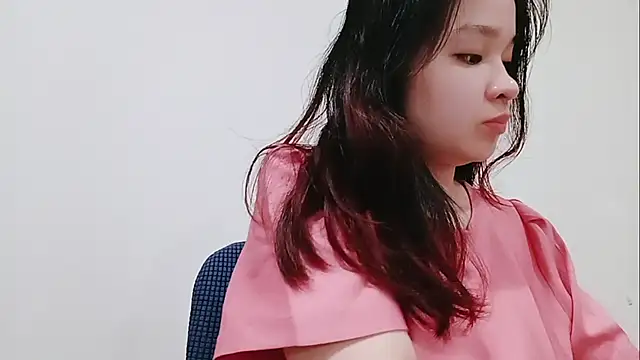 Milajinxi online show from April 9, 2026, 12:43 am