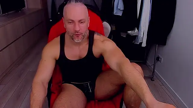 MarisMuscle online show from March 9, 2026, 7:40 pm