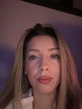 Snapshot of SonyaD_ chatting on December 24, 2024, 5:38 am SonyaD  online show from December 24, 2024, 5:38 am