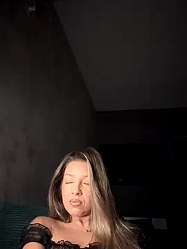 Snapshot of SonyaD_ chatting on October 13, 2025, 1:38 am SonyaD  online show from October 13, 2025, 1:38 am