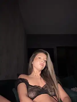 Snapshot of SonyaD_ chatting on October 15, 2025, 2:01 am SonyaD  online show from October 15, 2025, 2:01 am