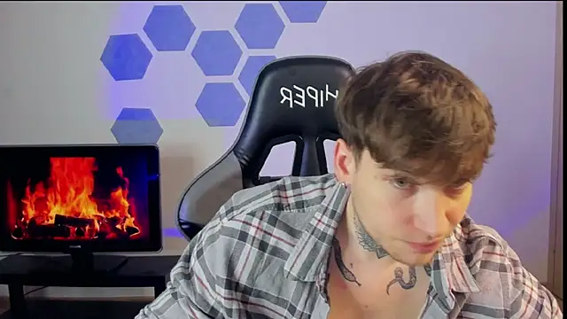 Chris Tyson online show from February 3, 2025, 8:03 pm