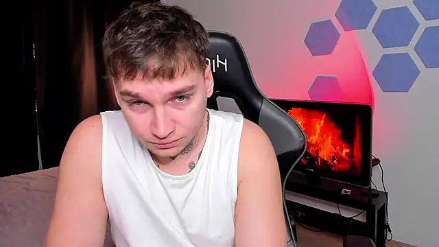 Chris Tyson online show from December 4, 2025, 6:12 am