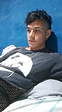 Snapshot of LYZBORNHD chatting on January 20, 2025, 4:21 am LYZBORNHD online show from January 20, 2025, 4:21 am