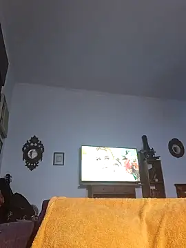 Snapshot of LYZBORNHD chatting on October 14, 2025, 9:37 pm LYZBORNHD online show from October 14, 2025, 9:37 pm