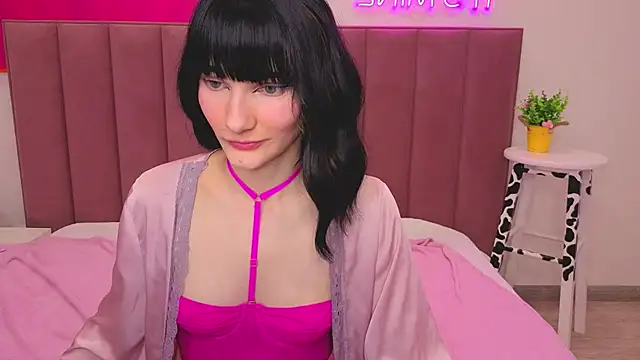 Snapshot of Lili_flowerr chatting on April 16, 2026, 10:05 am Lili flowerr online show from April 16, 2026, 10:05 am
