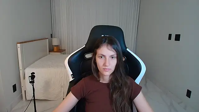 upssnowy online show from July 4, 2026, 1:23 am