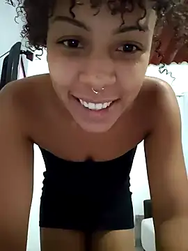 Julia Pretinha online show from December 29, 2024, 2:27 am