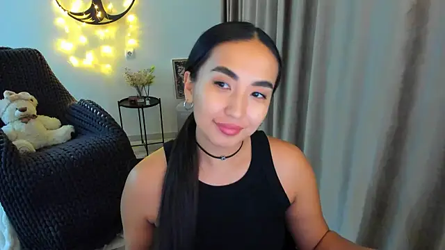 Snapshot of worldofkim chatting on February 1, 2026, 8:07 pm worldofkim online show from February 1, 2026, 8:07 pm