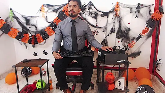 KalethBigDick online show from October 28, 2025, 7:01 am