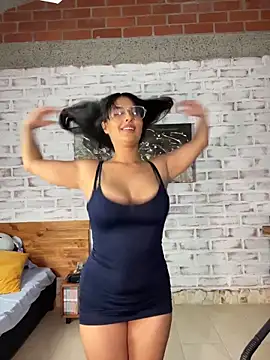 sofi johansson online show from September 11, 2025, 7:36 pm