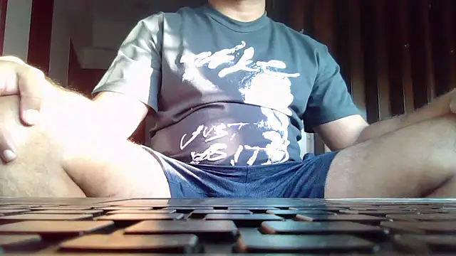 deltaforce1987 online show from January 7, 2025, 11:26 am