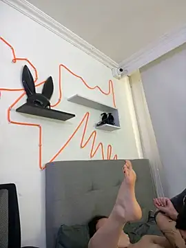 alissonandamy online show from February 16, 2025, 3:48 pm