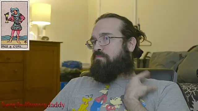 Seraph De La Luna online show from December 13, 2025, 8:47 pm